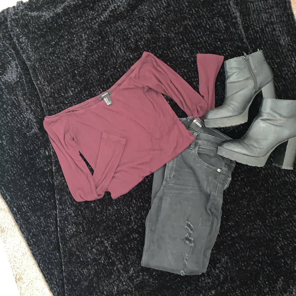 Maroon Off-The-Shoulder Long Sleeve Top 🖤